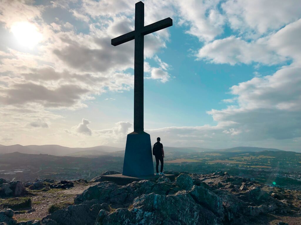 constantin-mutaf-Xt3Y36Pqv1s-unsplash